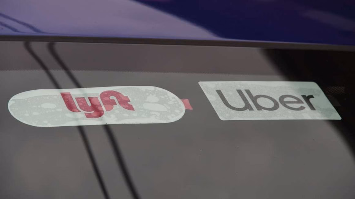 Court Tells Uber, Lyft to Classify Drivers as Employees